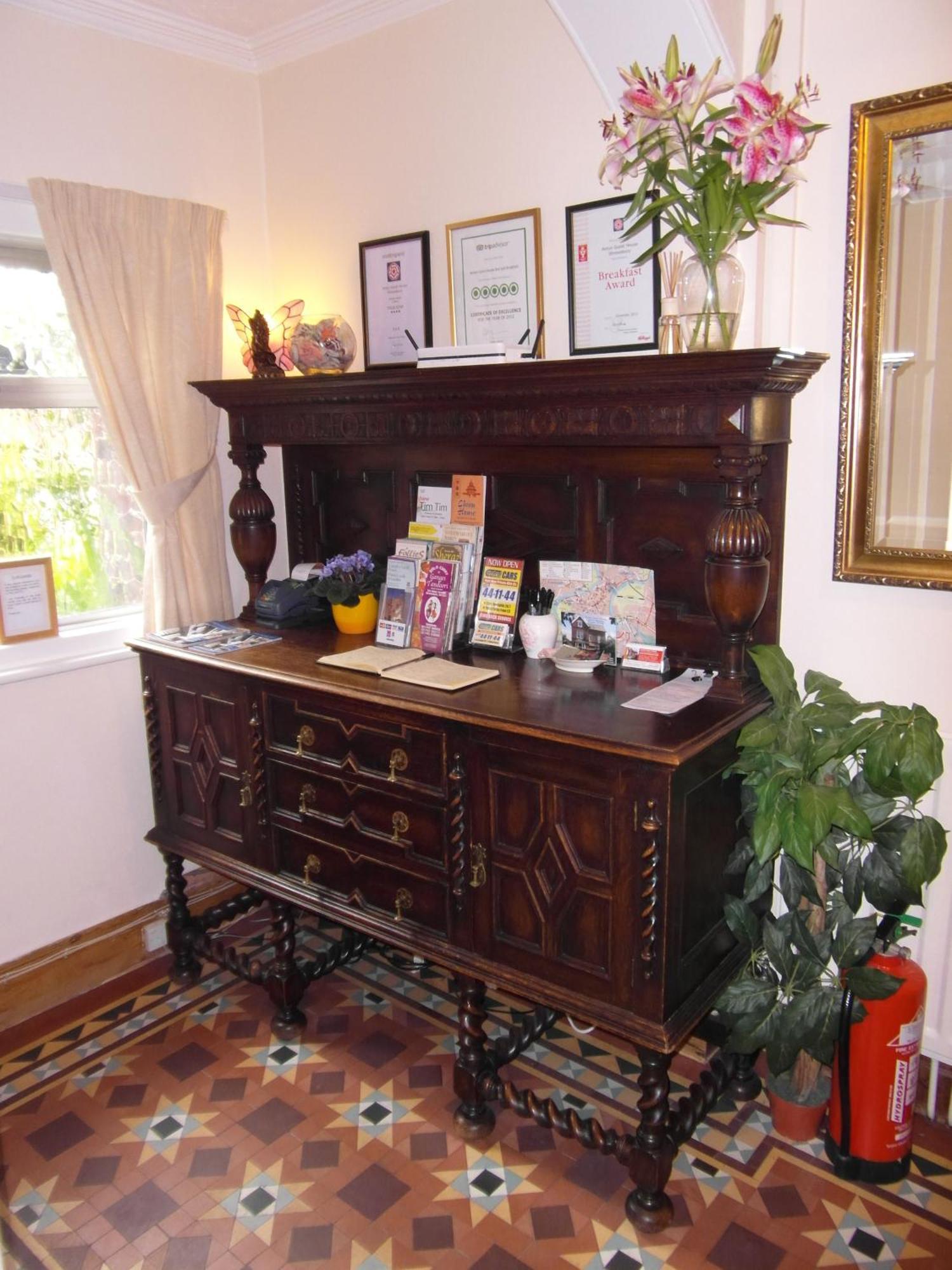 Anton Guest House Bed And Breakfast Shrewsbury Buitenkant foto