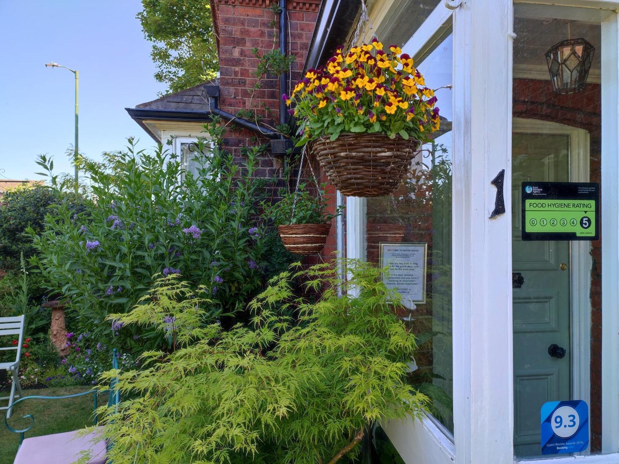 Anton Guest House Bed And Breakfast Shrewsbury Buitenkant foto