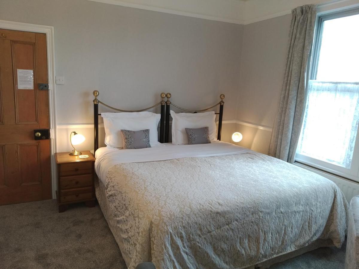 Anton Guest House Bed And Breakfast Shrewsbury Buitenkant foto